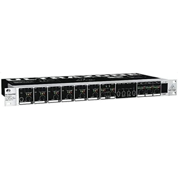 Behringer ZMX8210